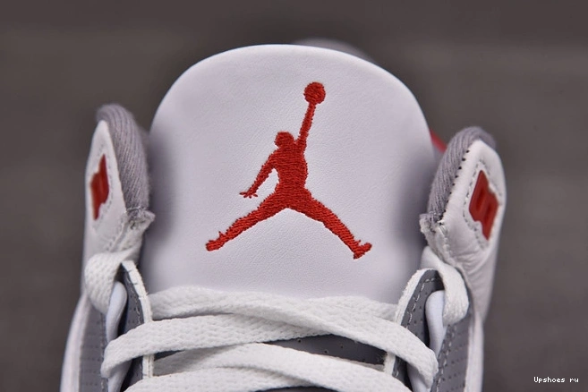 Jordan (2022) 3 Retro Red Fire DN3707-160 0912
